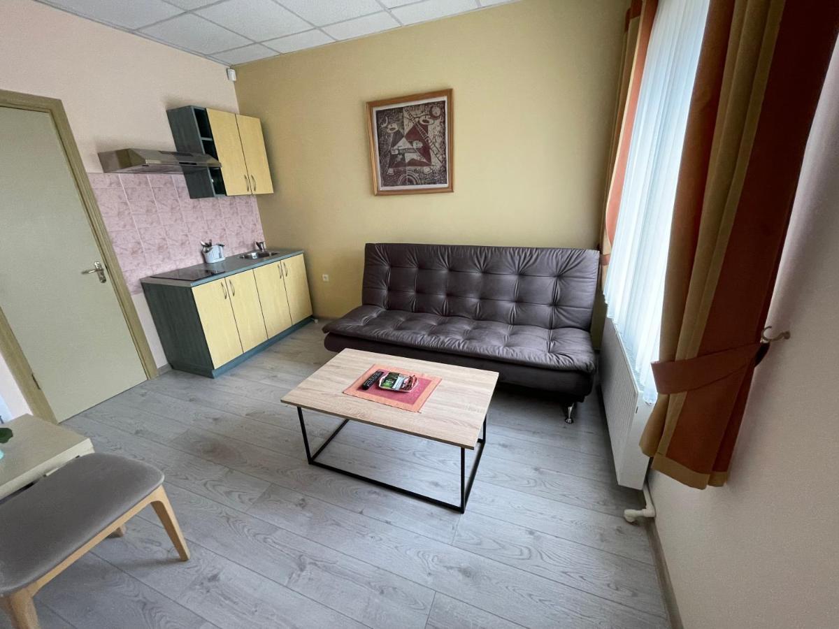 Hotel Medziotoju kiemelis Połąga Zewnętrze zdjęcie