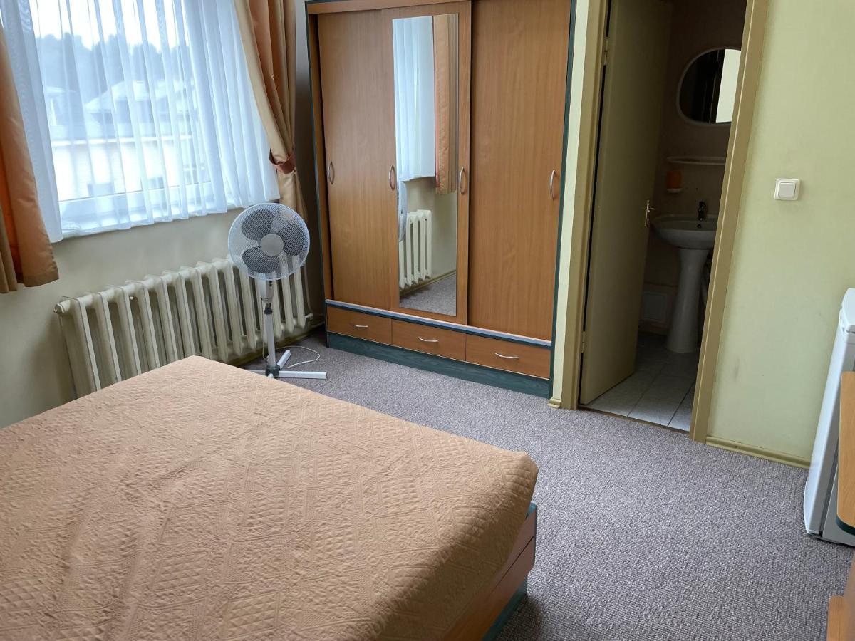 Hotel Medziotoju kiemelis Połąga Zewnętrze zdjęcie