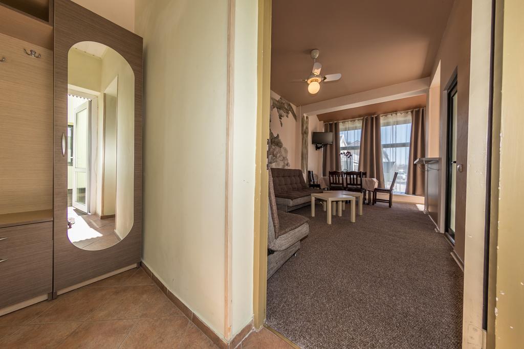 Hotel Medziotoju kiemelis Połąga Zewnętrze zdjęcie